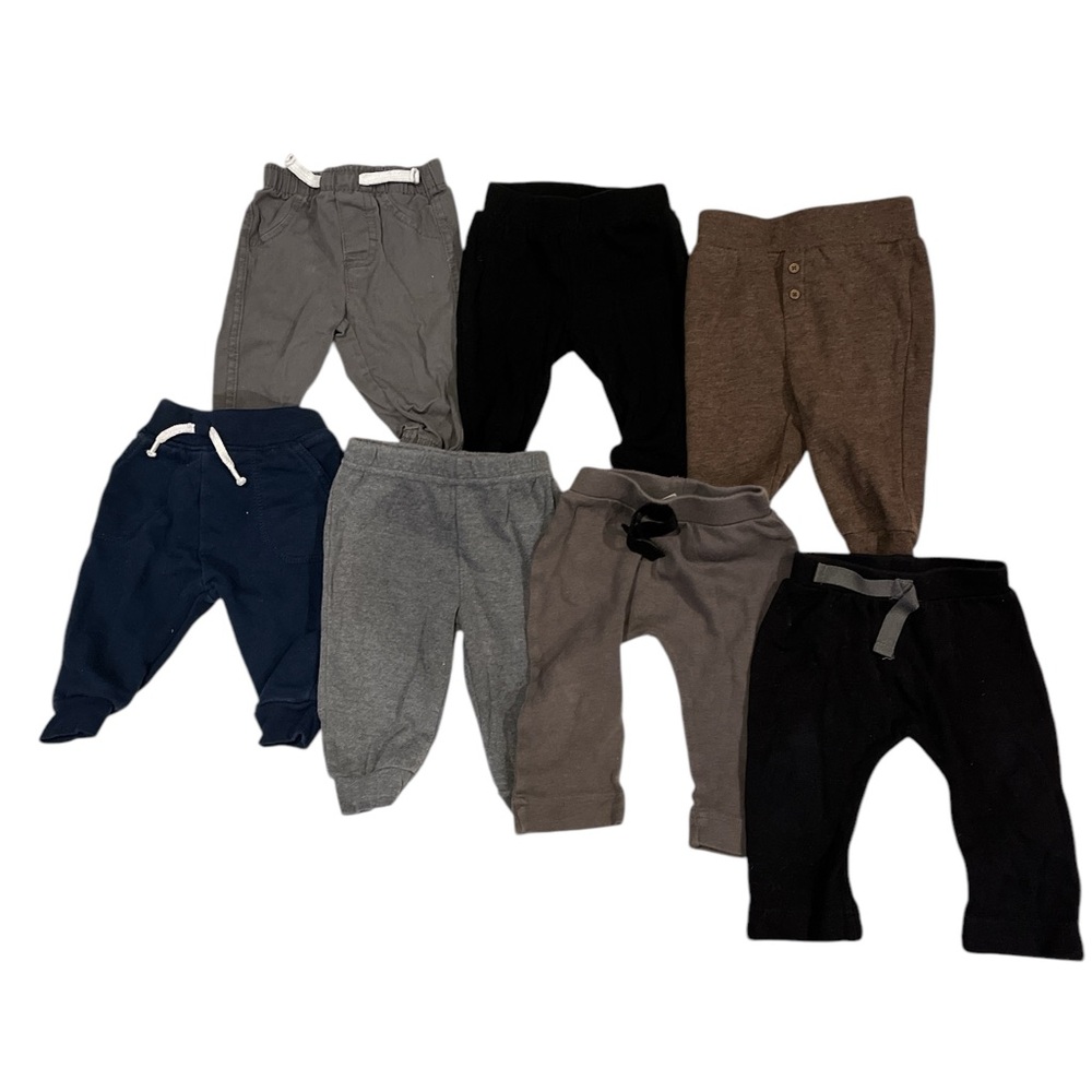 Bundle of 3-6M Bottoms